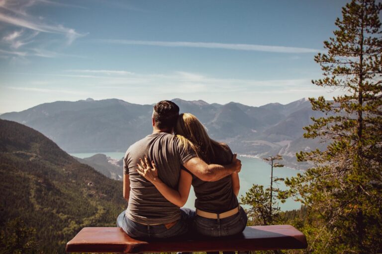 The Secret to Long-Term Romance: Emotional Intimacy in Daily Life